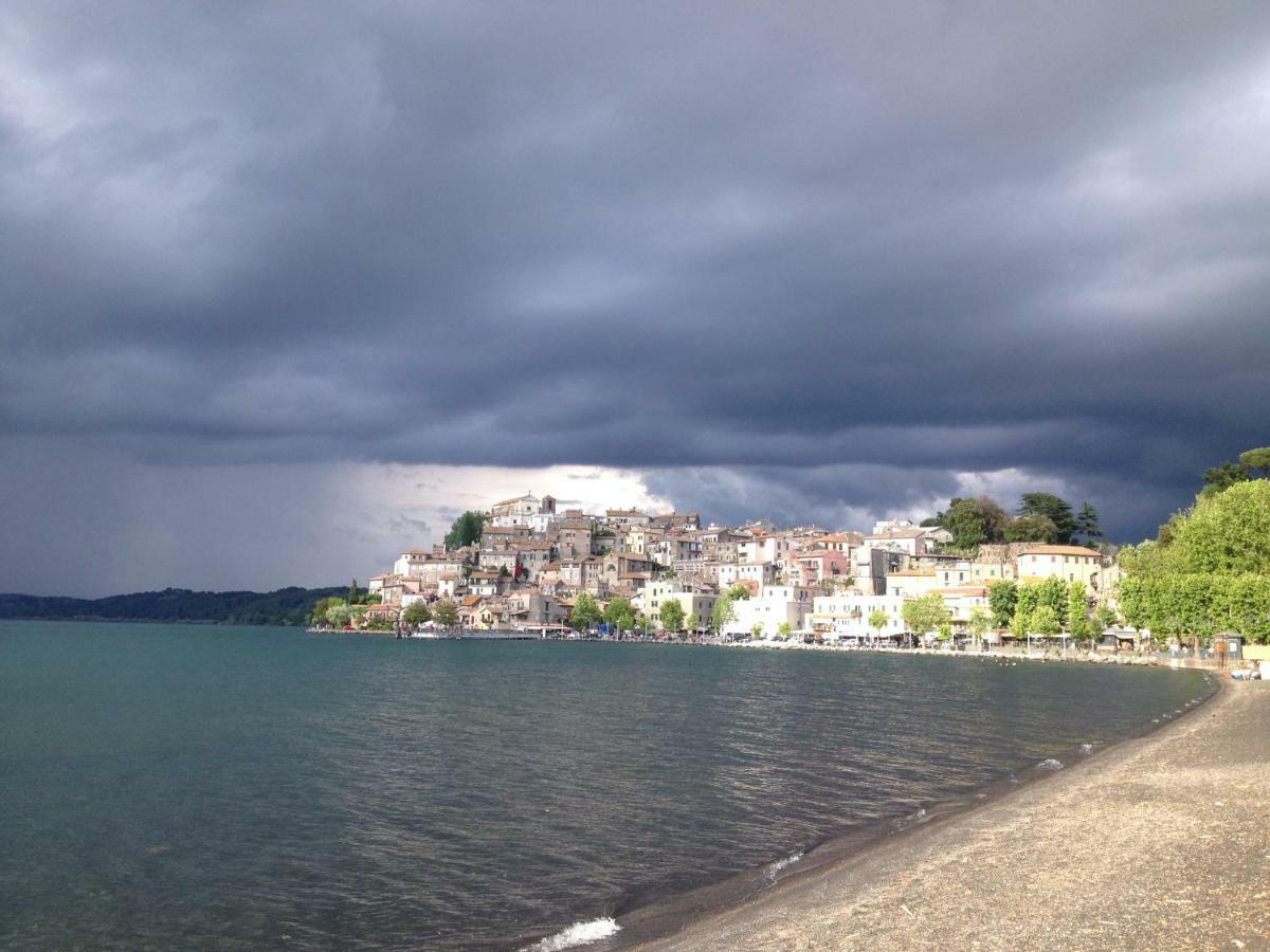 Al Vicolo Dei Pescatori Bed & Breakfast Anguillara Sabazia Luaran gambar