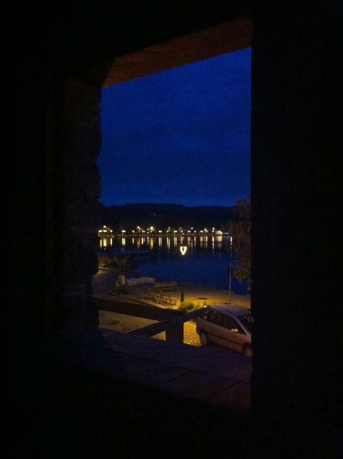 Al Vicolo Dei Pescatori Bed & Breakfast Anguillara Sabazia Luaran gambar